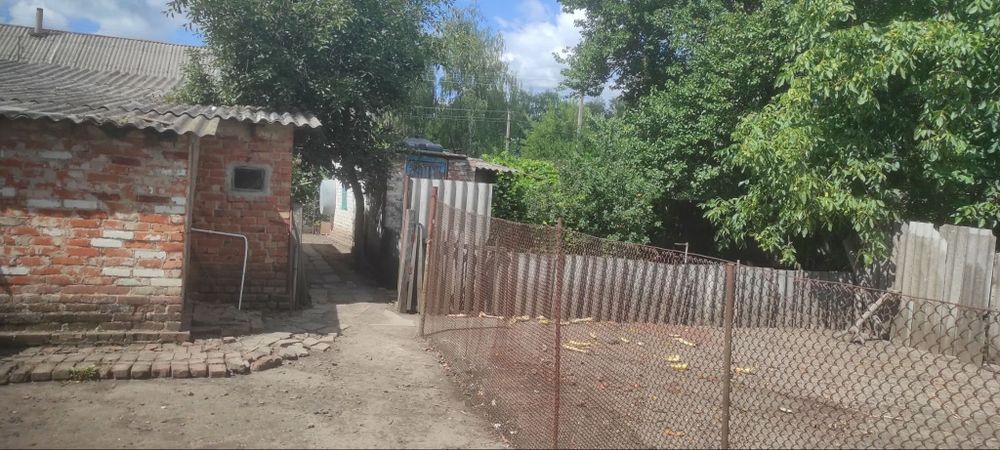 Продається приватний будинок