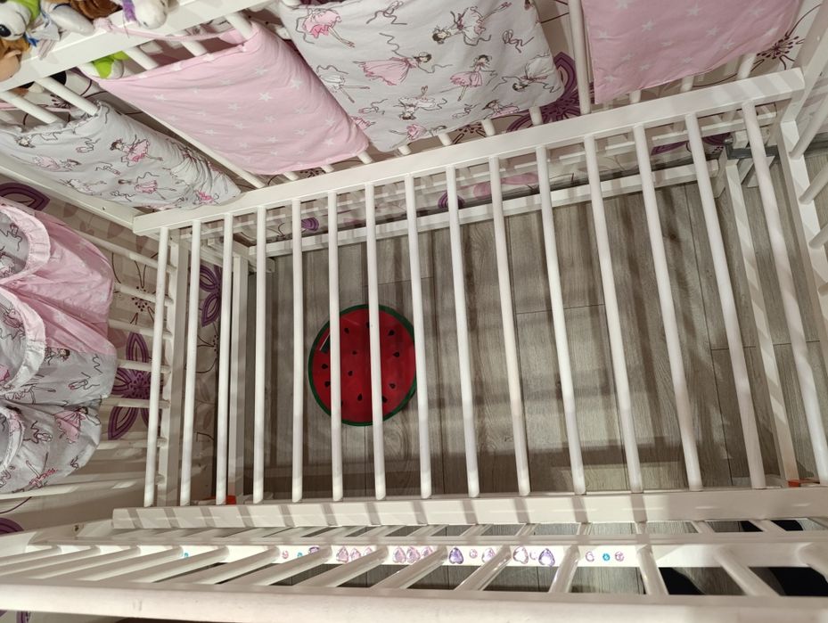 Дитяче ліжко/кроватка з маятником