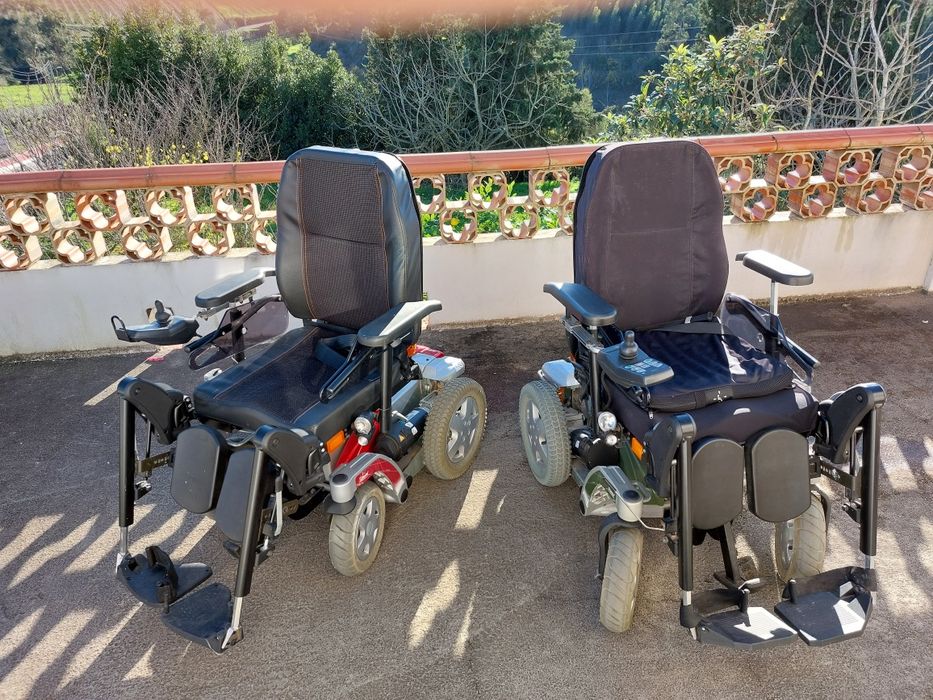 2 Cadeira de Rodas eléctrica Invacare Storm 4