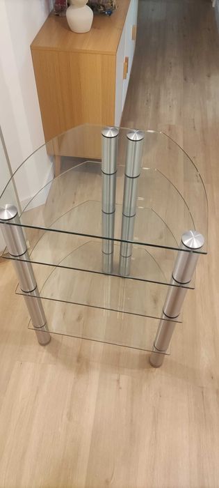 Móvel TV e móvel Hify em vidro e metal