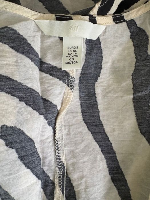 Сукня в енімал принт НМ