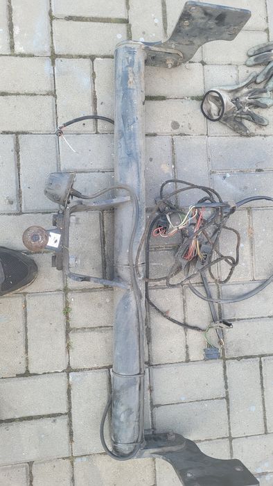 Hak holowniczy Mercedes vito 639