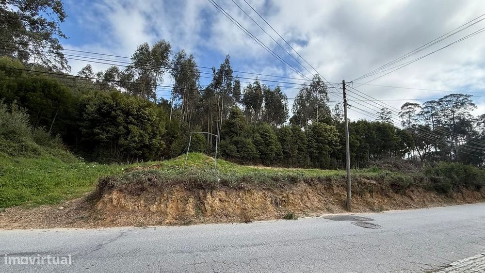 Terreno em Perosinho | Investimento em Vila Nova de Gaia — Serzedo E Perosinho, Porto