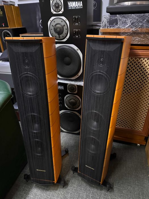 Продам напольну акустичну систему Sonus Faber Cremona - Hi-End