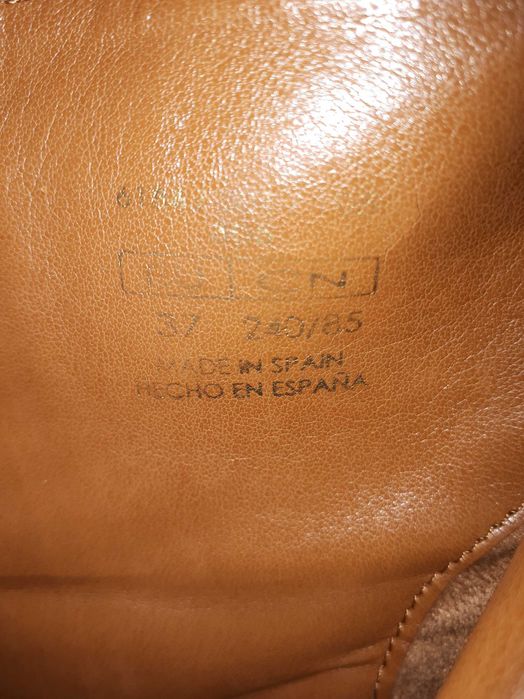 Sprzedam nowe krótkie damskie kozaczki firmy Zara roz. 37