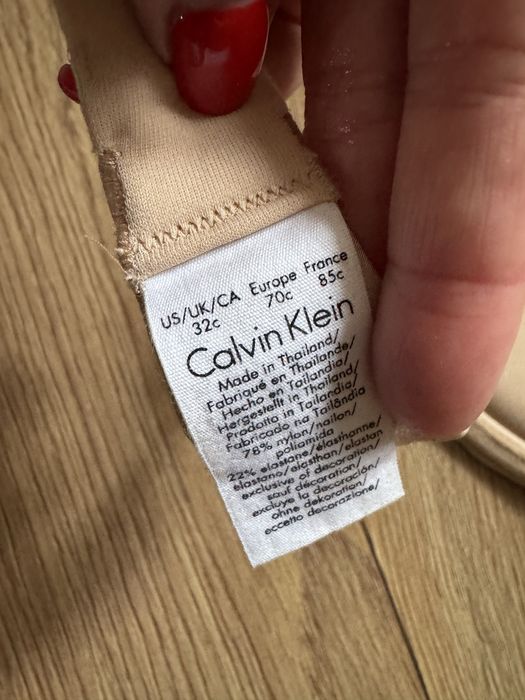 Бюстгальтер Calvin Klein Simone Perele