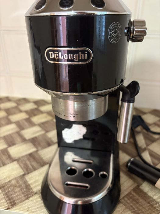 Maquina de cafe delonghi