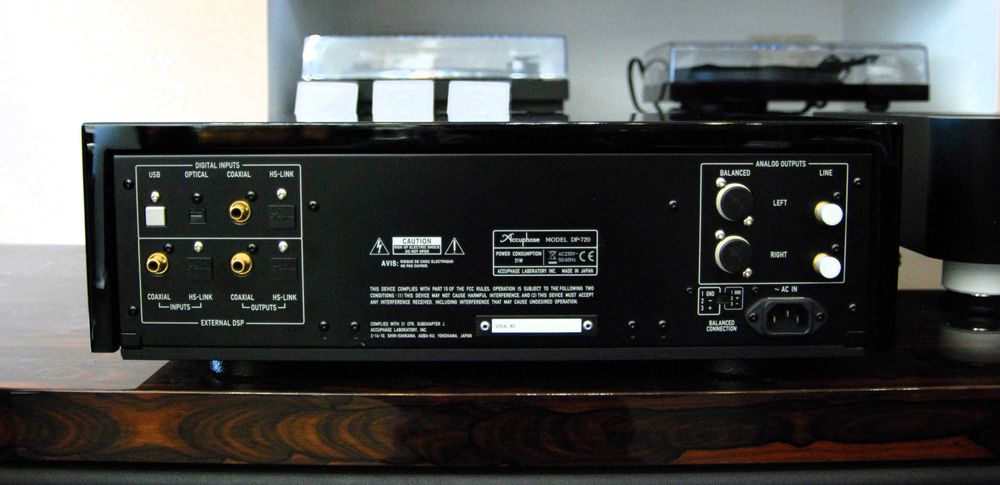 Accuphase DP-720