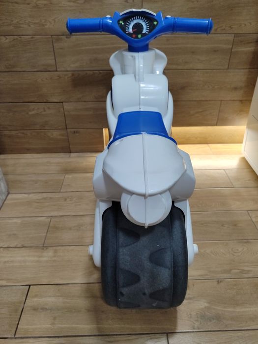 Беговел-мотоцикл