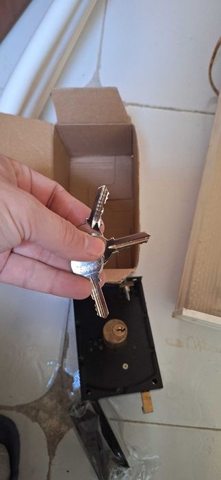 Fechadura para porta