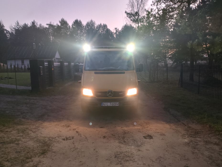 Auto laweta Mercedes sprinter 2.7 TDI 2001r 195tys.