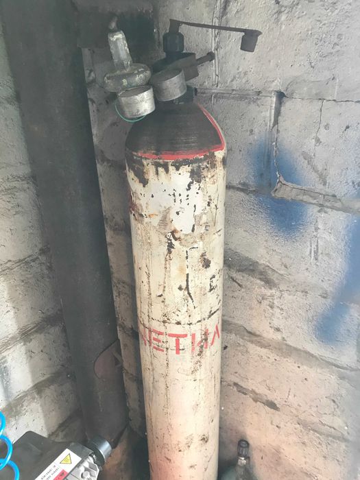 Продам ацетиленовый баллон