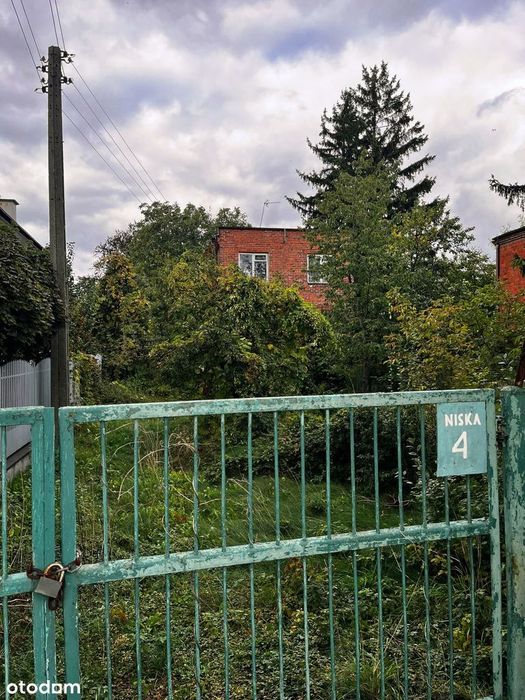 Działka budowlana w centrum Ożarowa Mazowieckiego (os. Franciszków)