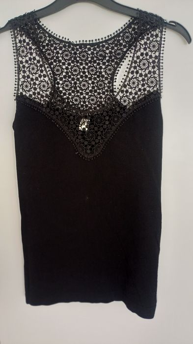 Top preto rendado - M