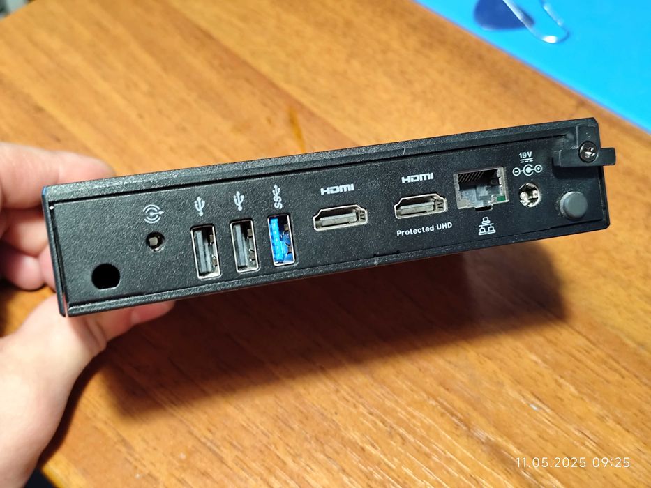 Intel NUC8CCHK cel N3350/4ram/64gb eMMC/NVMe slot/ac wifi+bt eDP, Com