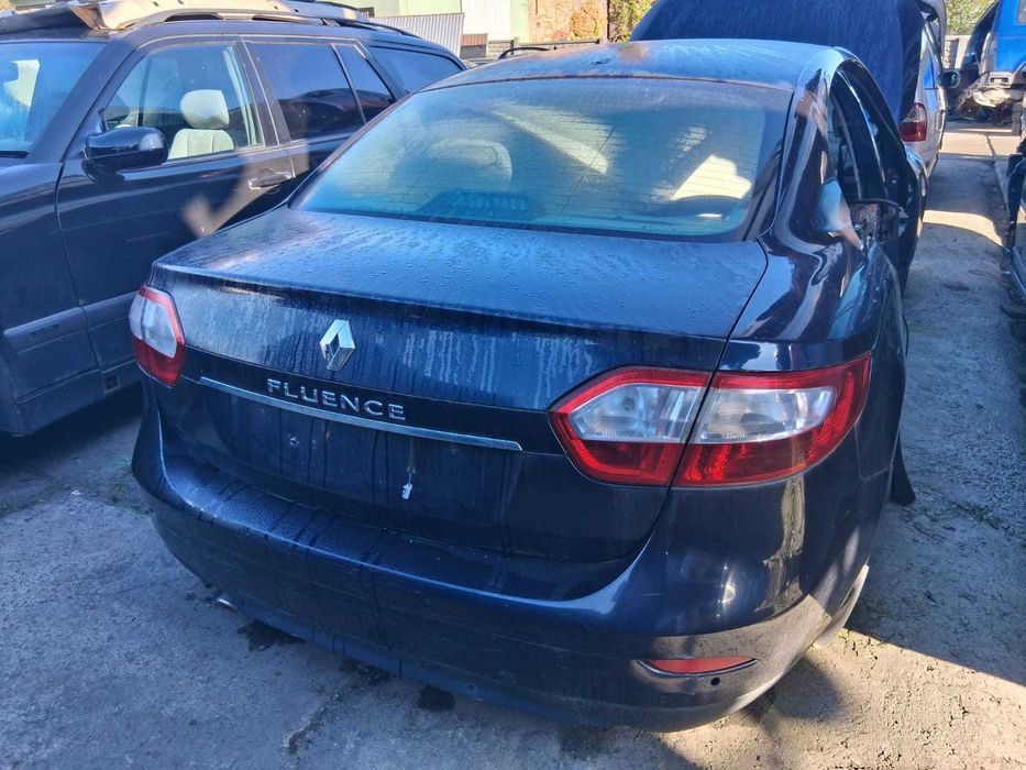 klapa bagażnika Renault Fluence