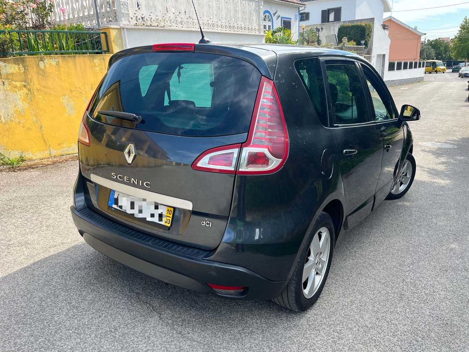 Renault Scenic 1.5 DCI Privilege