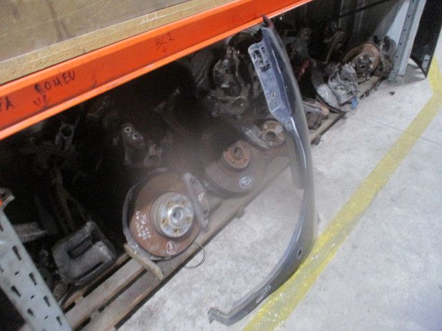Guarda-lamas esquerdo OPEL Corsa B