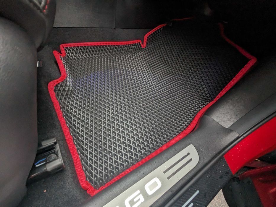 ЕВА коврики з бортами+3Д лапа Chery QQ/Amulet/Jetour X70/Elara/Tiggo