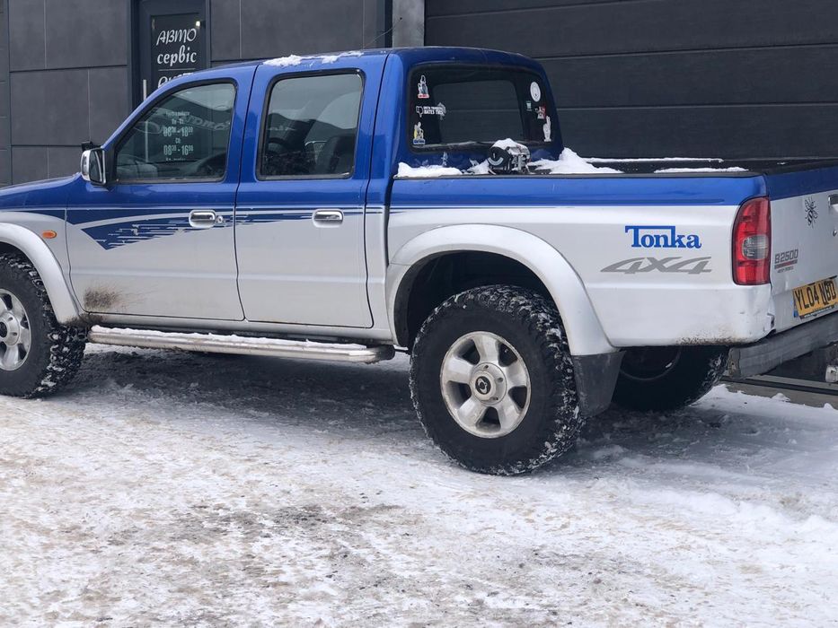 Продам Пікап з лебідкою.