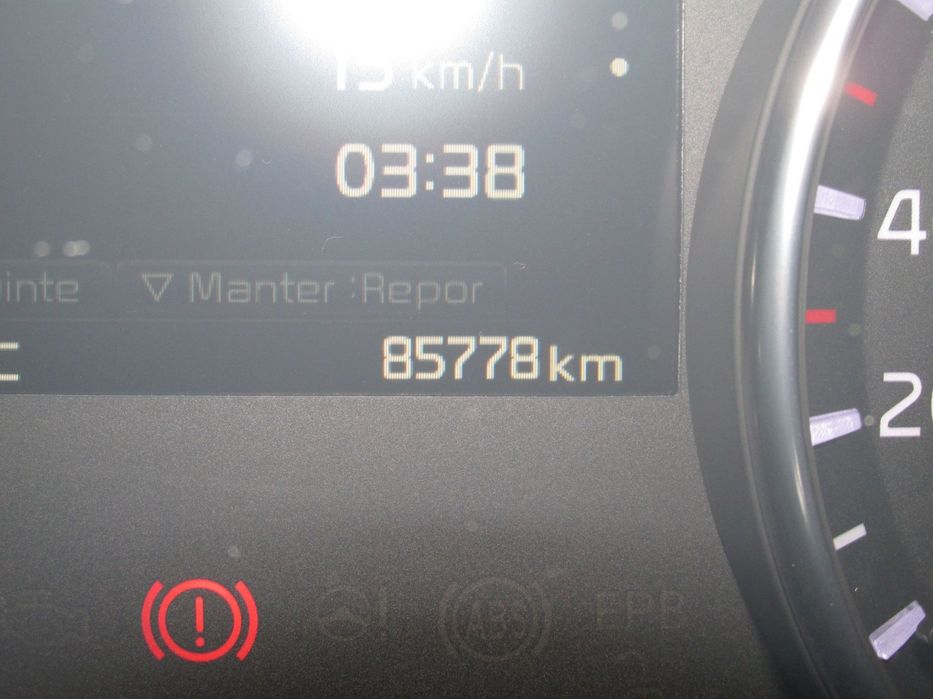 Kia Carens 1.7 CRDi ISG TX