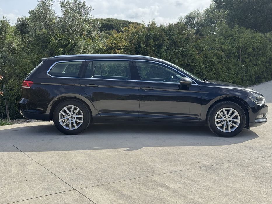 VW Passat Variant 1.6 Tdi Bluemotion Confortline / Caixa DSG / 2016 foto 4