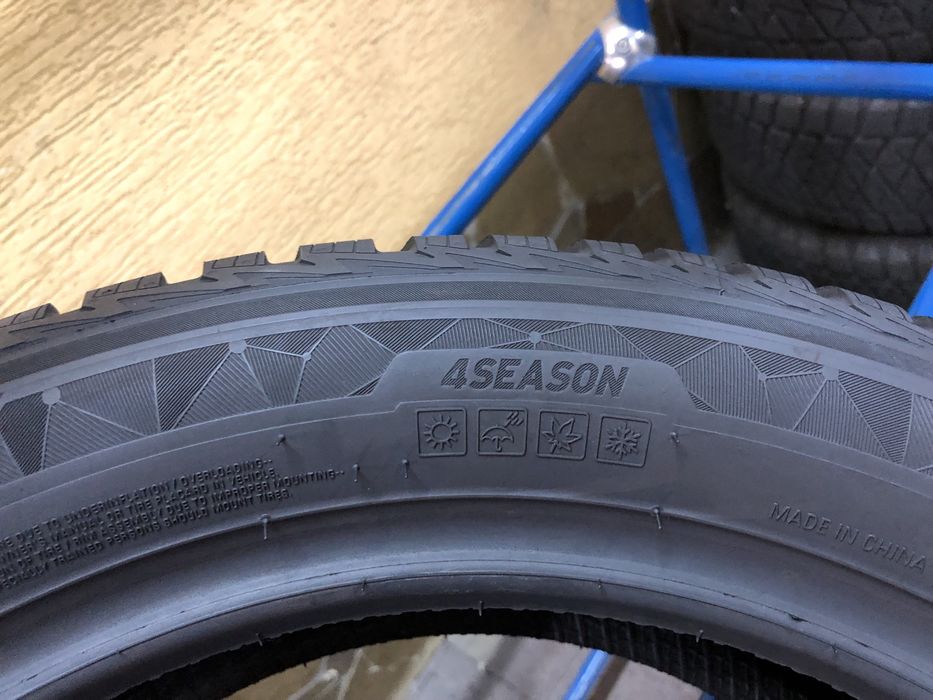 Всесезонні шини 215/50 R17 (95W) KUMHO