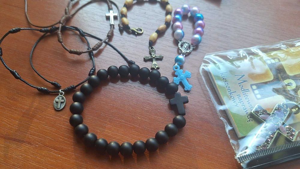 Bransoletki do modlitwy komplet, zestaw 6 szt. dla rodziny lub na prez