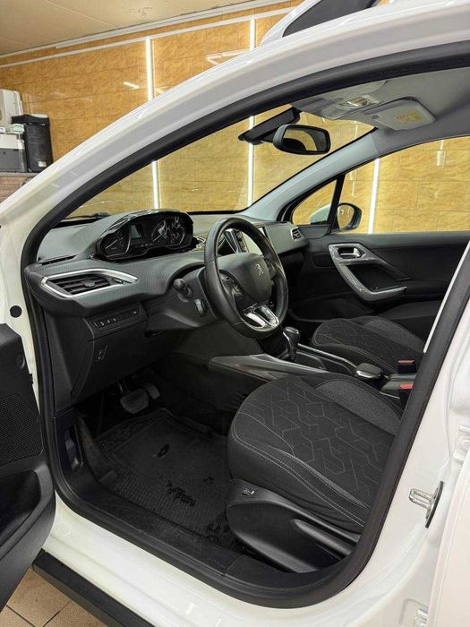 Peugeot 2008 2016 VIN VF3CUHNZTGY135956 фото оголошення 15 з 24