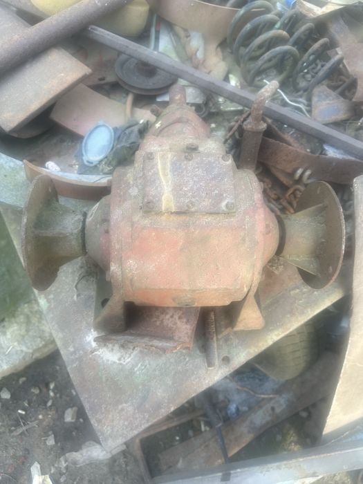 Продам запчастини