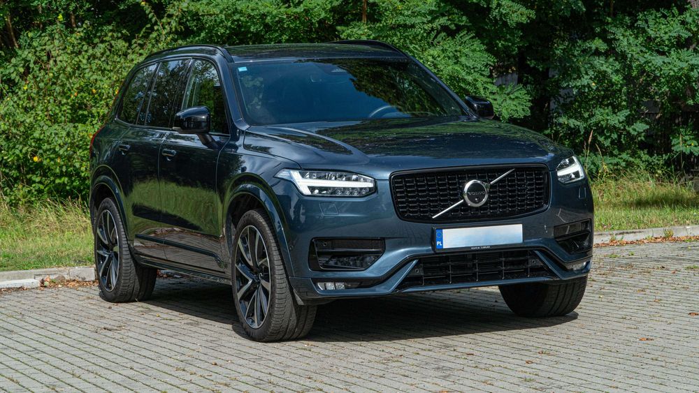 Wynajem Volvo XC90 – SUV Premium 7-osobowy