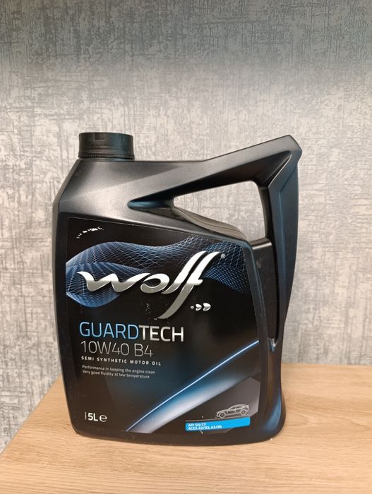 Моторна олива Wolf Guardtech