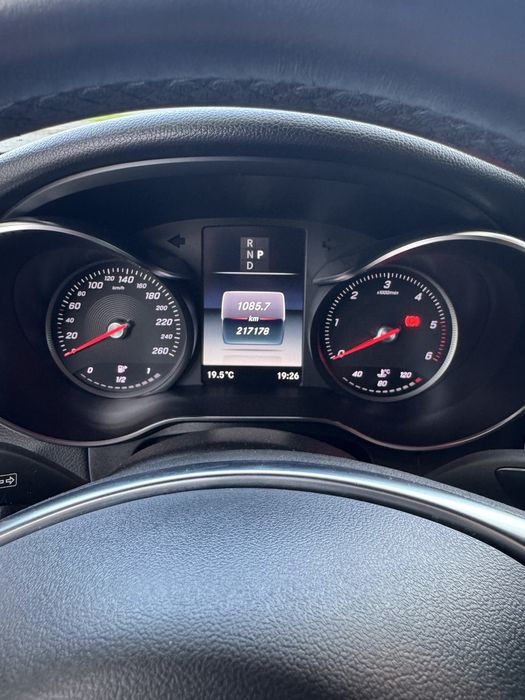 Продам  Mercedes-Benz GLC 220D