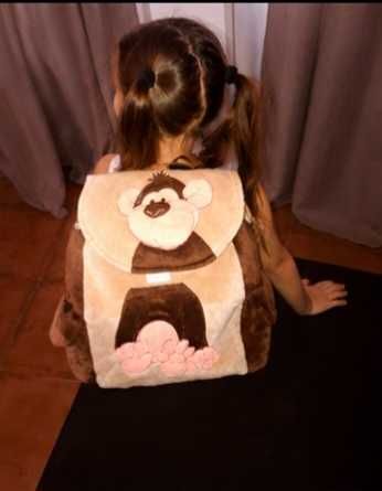 Revendo lote de 2500 Mochilas em peluches