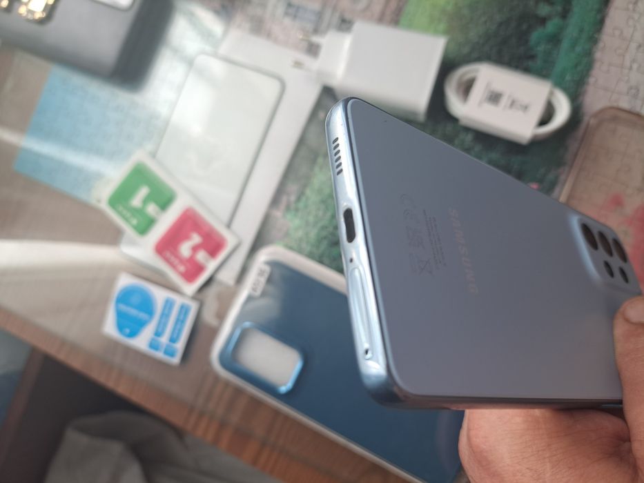 Продам самсунг А53 5g 6/128gb ideal