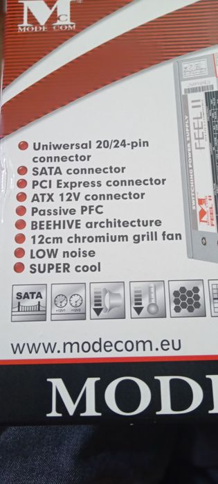 Fonte AC / SATA nova446896843333969921
