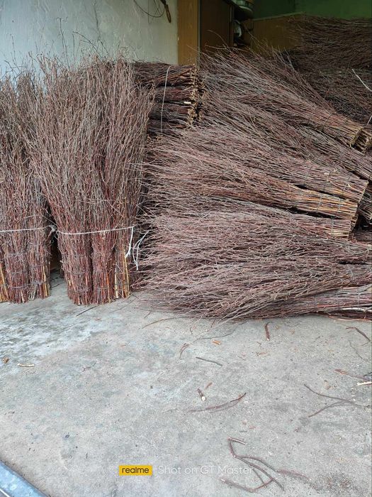 Miotły brzozowe, grube, dobre wykonanie