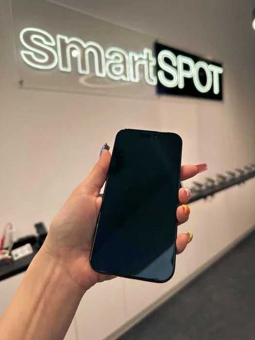 iPhone 15 Pro 256GB Black Titanium - jak nowy!