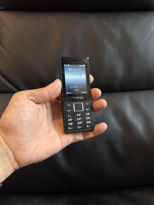 Кнопочний телефон prestigio muze a1