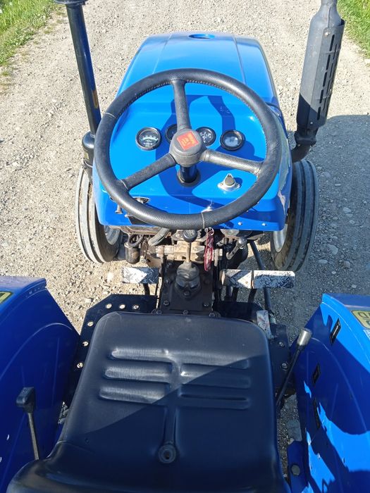 Трактор DF.250..