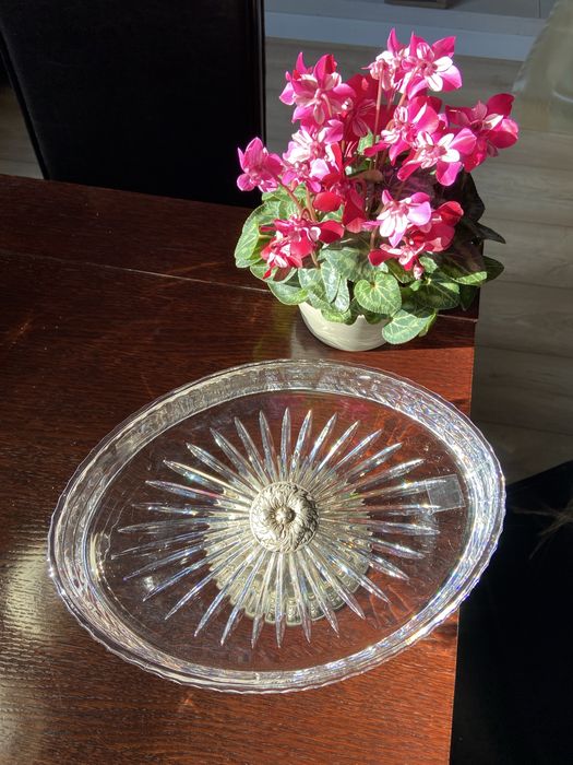 Patera kryształowa na posrebrzanej nóżce