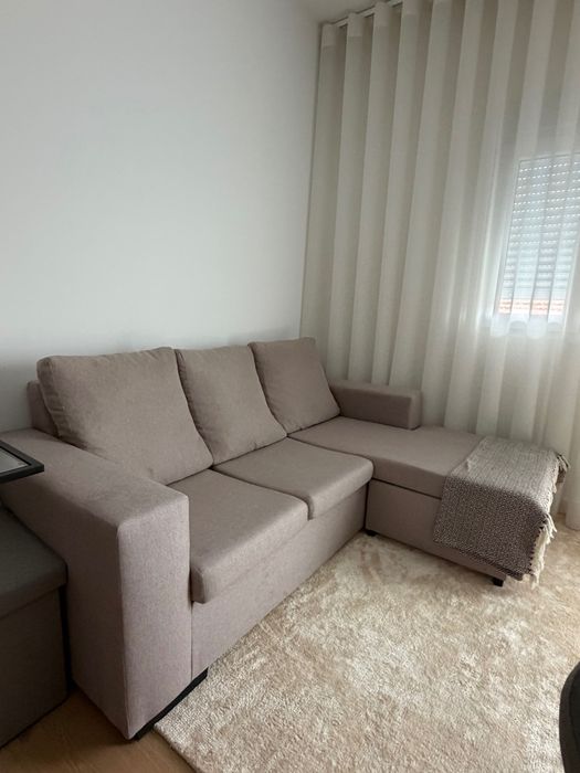 Sofá chaise long 3 lugares