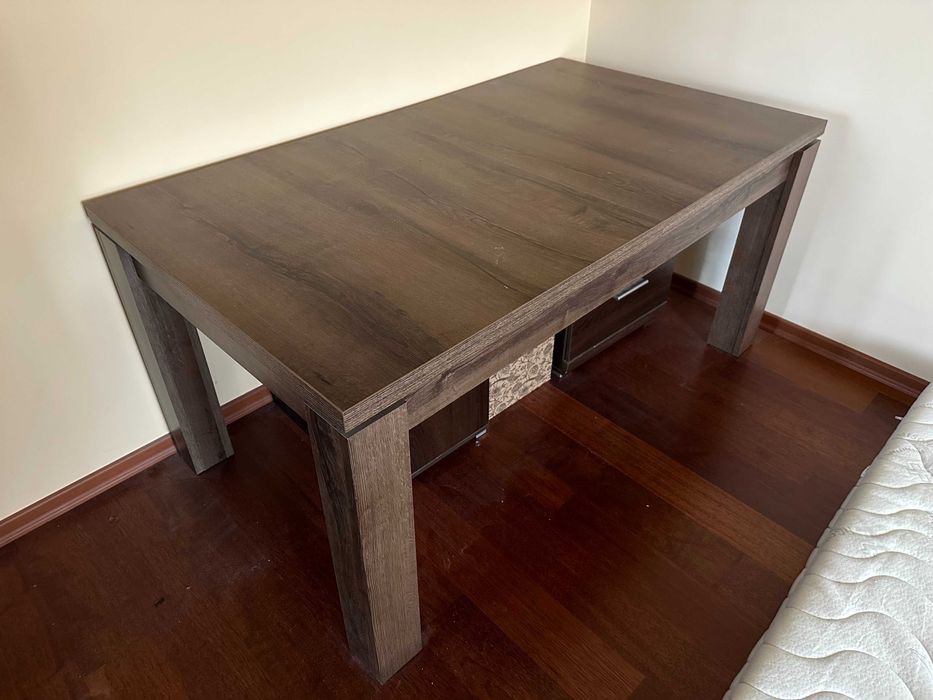 Stół rozkładany stan idealny