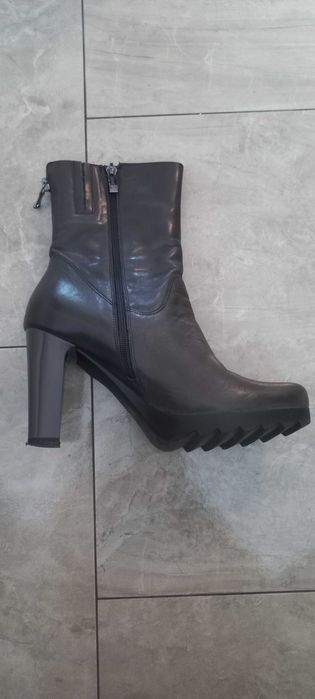 Venezia kozaki damskie idealne 39