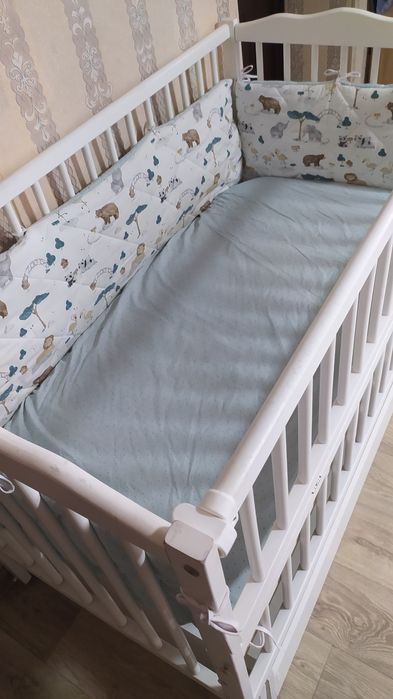 Бортики в дитяче ліжечко