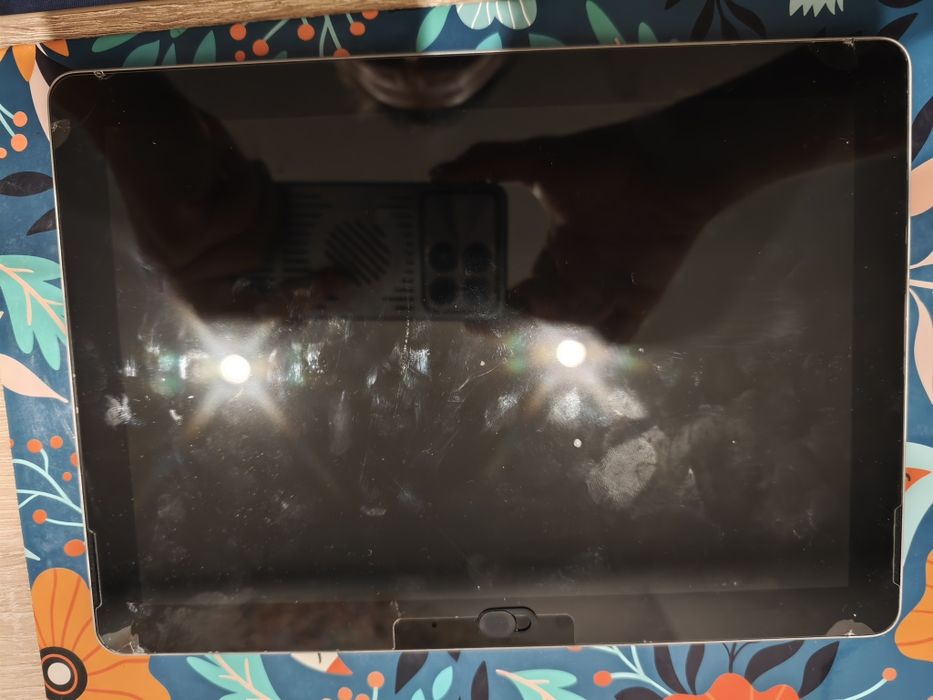 Tablet Microsoft Surface Go 1824 4/64GB bogaty zestaw