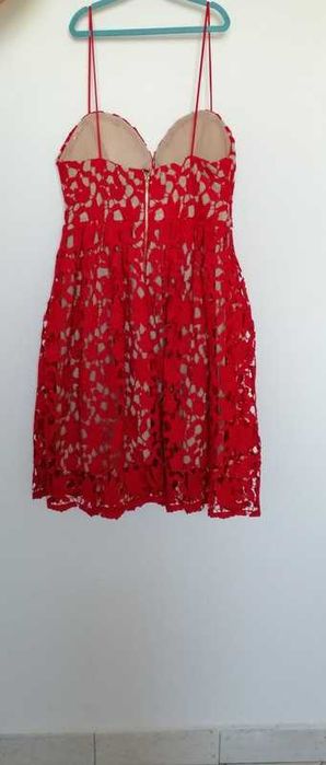 Sukienka MOHITO czerwona koronkowa