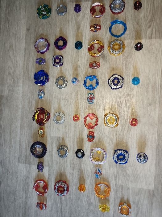 Велика колекція Бейблейд Beyblade