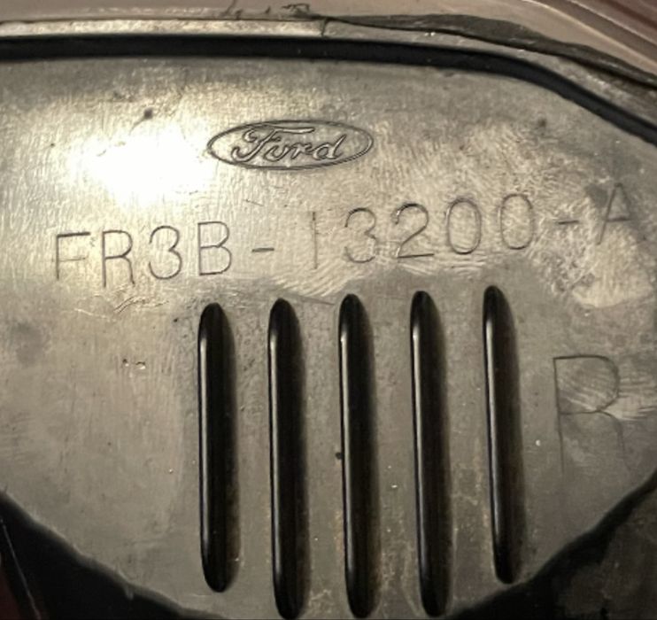 Поворотники ford mustang 2015-2017