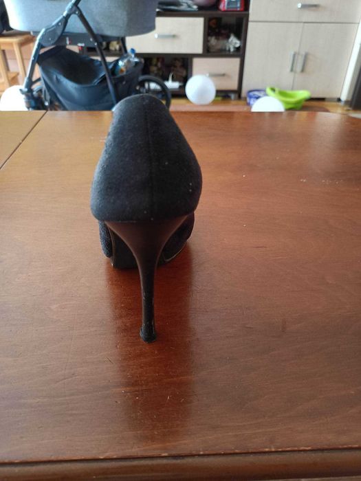 Buty damskie rozm.37